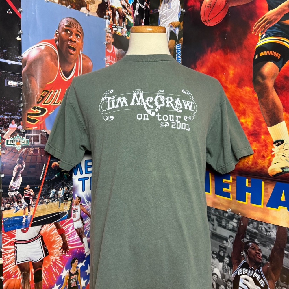 Tim McGraw on‎ Tour 2001 T Shirt Men's Green Graphic Tee Set This Circus Down